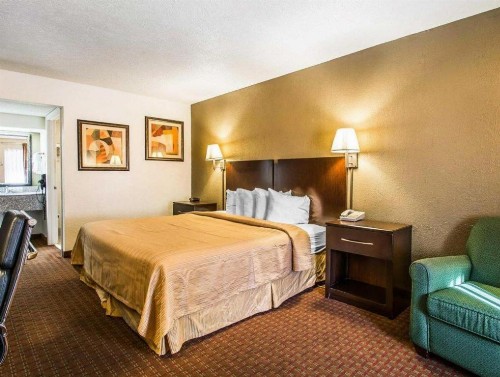 Quality Inn & Suites Panama City - image 18