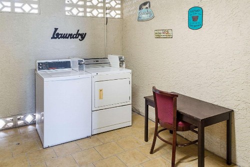 Rodeway Inn Panama City - image 13