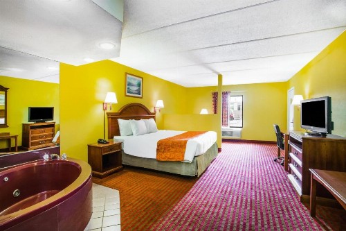 Howard Johnson by Wyndham Panama City - image 25