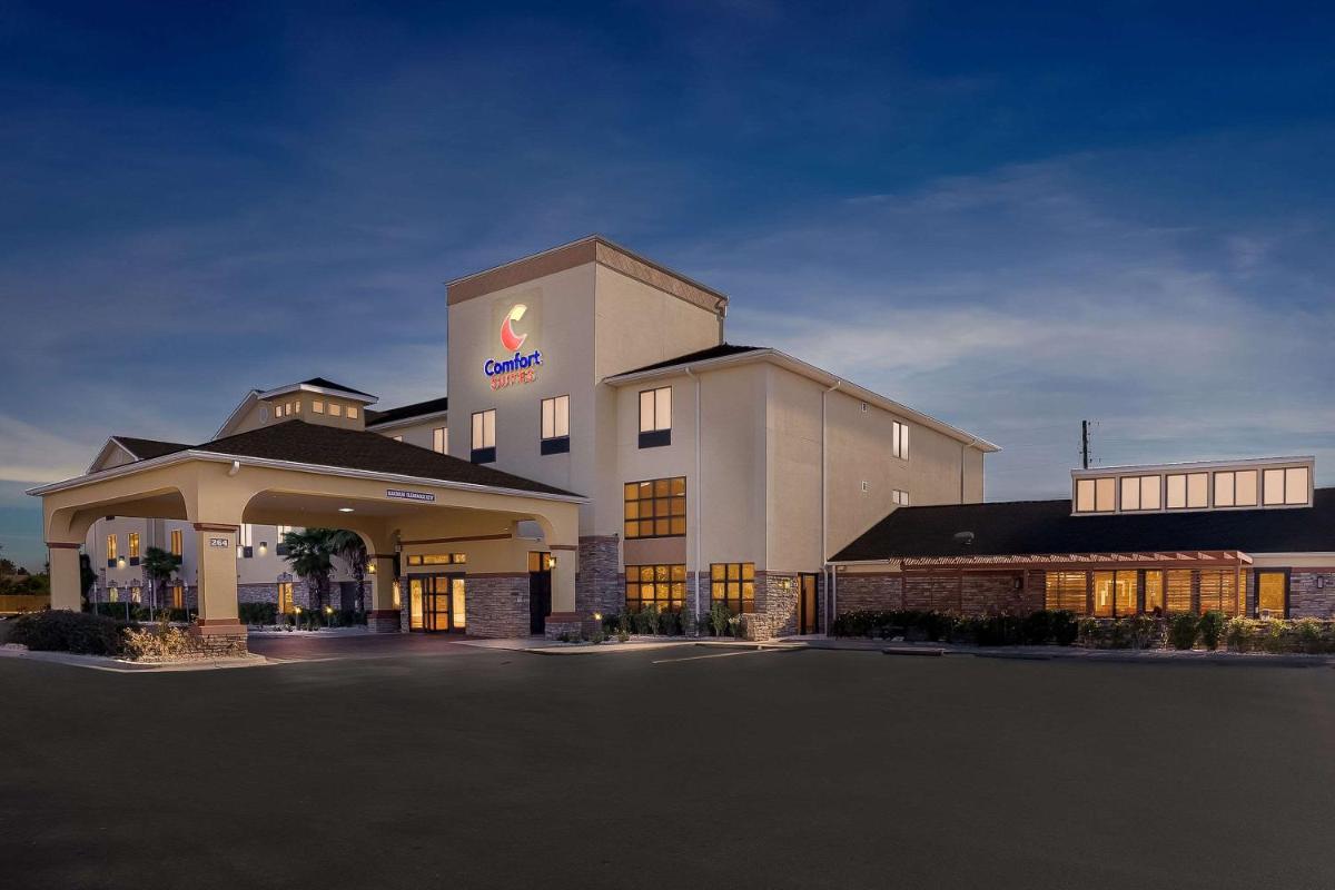 Comfort Suites Panama City near Tyndall AFB - image 2