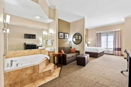 Comfort Suites Panama City near Tyndall AFB - image 20
