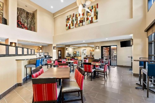 Comfort Suites Panama City near Tyndall AFB - image 31