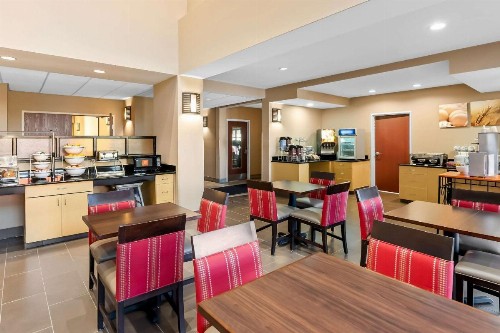 Comfort Suites Panama City near Tyndall AFB - image 32