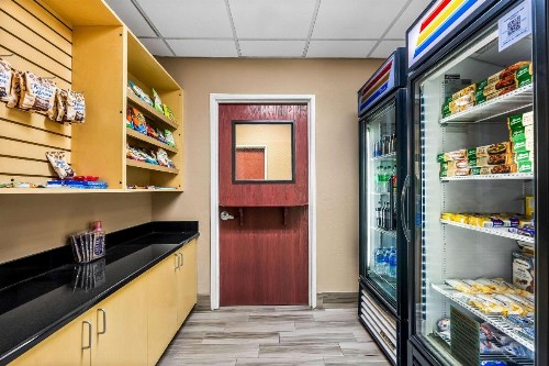 Comfort Suites Panama City near Tyndall AFB - image 33