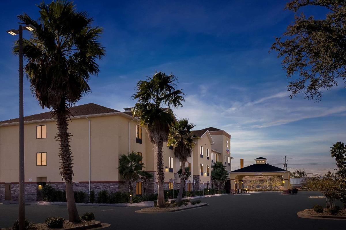 Comfort Suites Panama City near Tyndall AFB - image 5