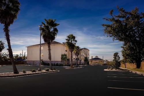 Comfort Suites Panama City near Tyndall AFB - image 6