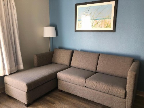 La Quinta by Wyndham Panama City Beach/Thomas Drive - image 11