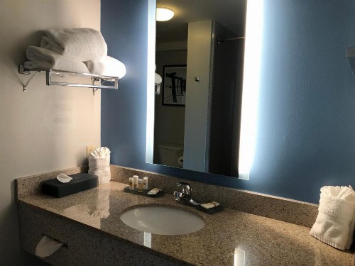 La Quinta by Wyndham Panama City Beach/Thomas Drive - image 30