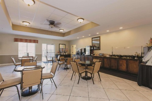 La Quinta by Wyndham Panama City Beach/Thomas Drive - image 38