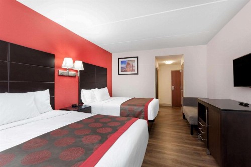 Ramada by Wyndham Panama City - image 35