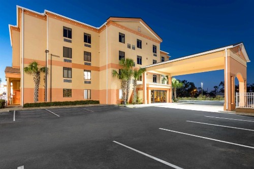 Ramada by Wyndham Panama City - image 9