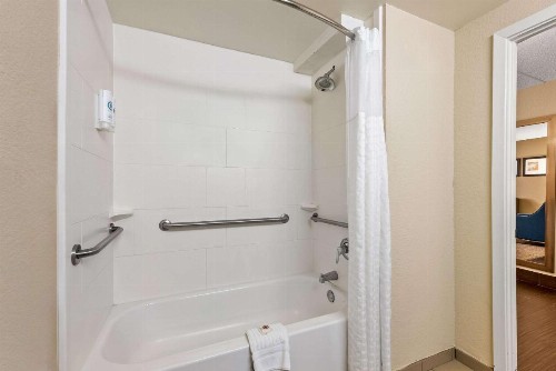 Comfort Inn & Suites Panama City - St Andrew - image 21