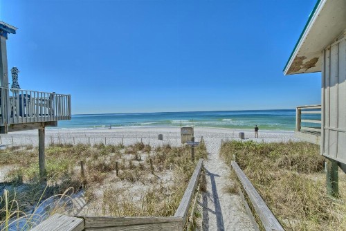 Aqua View Motel - image 4