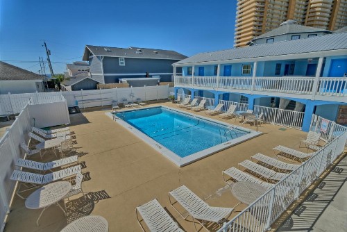 Aqua View Motel - image 8