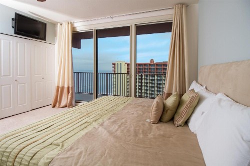 Shores of Panama Resort - image 9