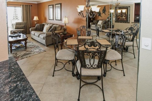 209 Mariner West - image 10