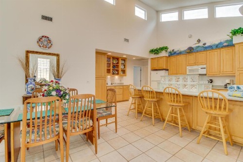 8134 South Lagoon Drive - image 12