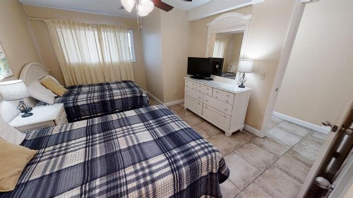 Summit 304 - image 22