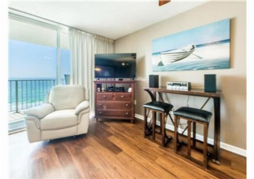Long Beach Resort 4-902 by RealJoy Vacations - image 2