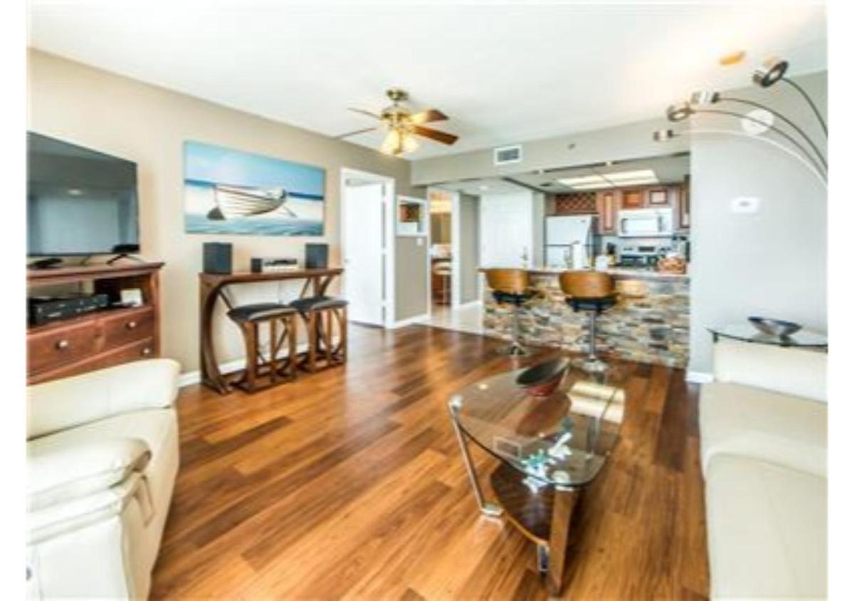 Long Beach Resort 4-902 by RealJoy Vacations - image 6