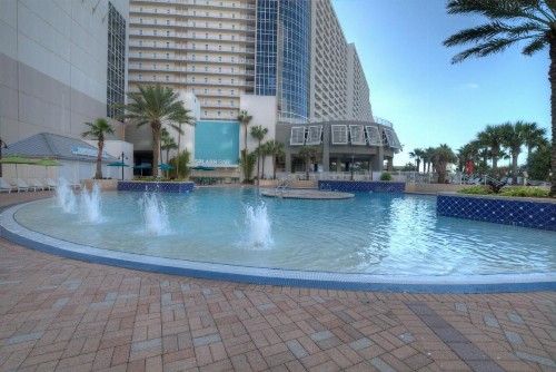 Laketown Wharf 735 by Zia - image 25