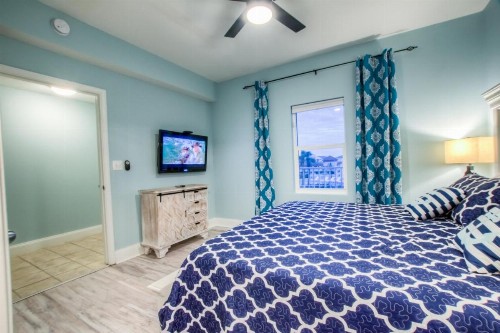 Laketown Wharf 1136 By ZIA VR - image 35