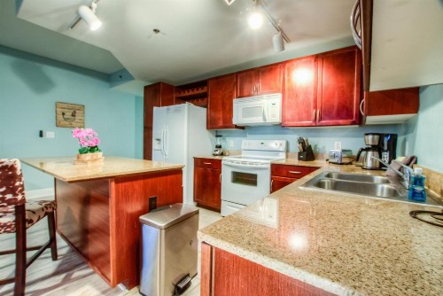 Laketown Wharf 535 By ZIA VR - image 23