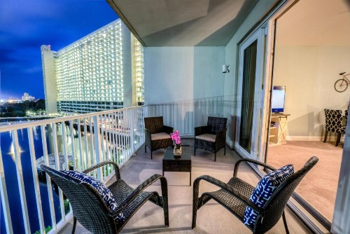 Laketown Wharf 535 By ZIA VR - image 38