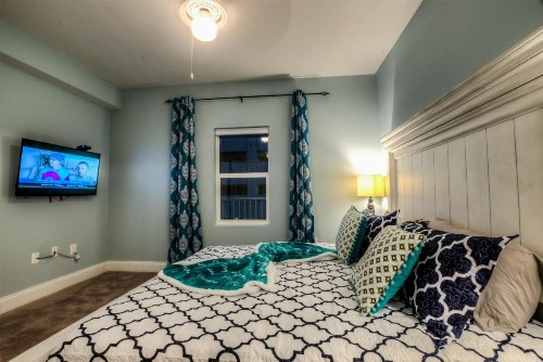Laketown Wharf 537 By ZIA VR - image 21