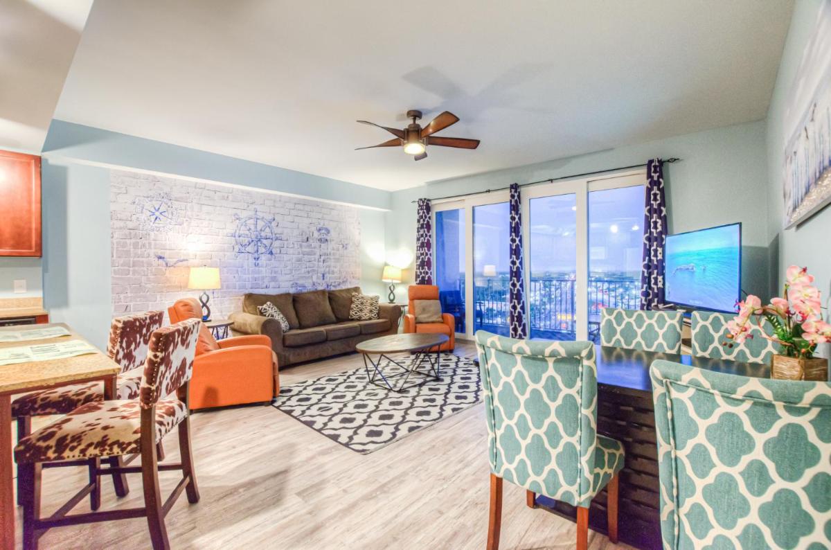 Laketown Wharf 1435 By ZIA VR - main image