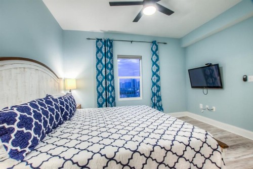 Laketown Wharf 1135 By ZIA VR - image 48