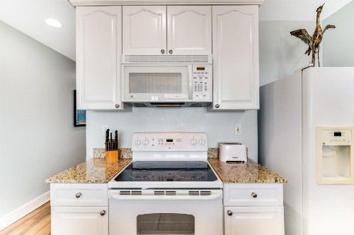 Reflections At Bay Point 407 - image 12