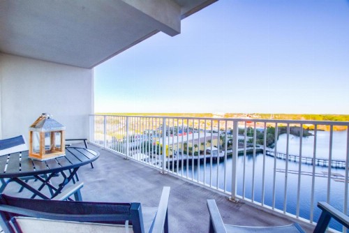 Laketown Wharf 831 By ZIA VR - image 22