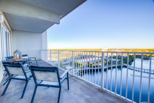 Laketown Wharf 831 By ZIA VR - image 33