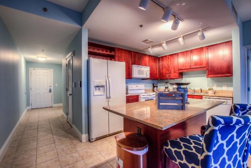Laketown Wharf 1530 By ZIA VR - image 29
