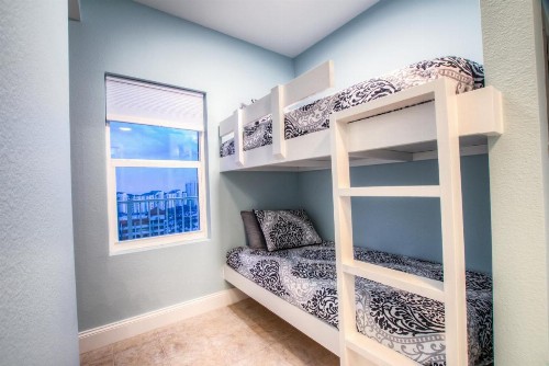 Laketown Wharf 1530 By ZIA VR - image 43