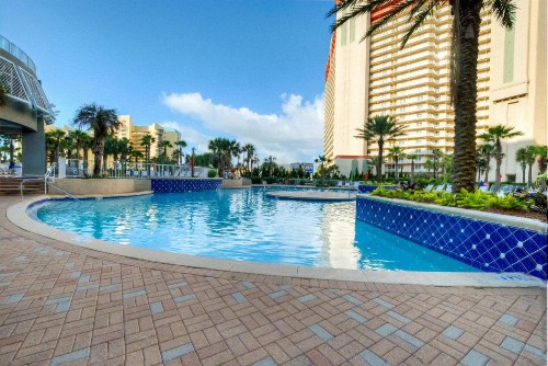 Laketown Wharf 728 By ZIA VR - image 7