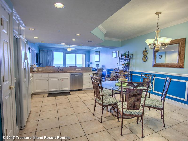 Treasure Island 1608 - image 6