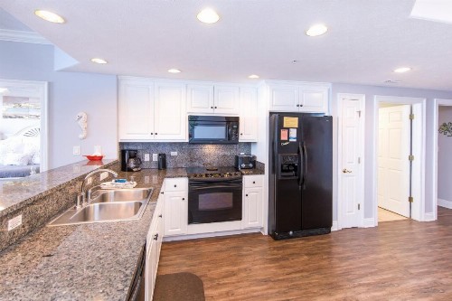 Treasure Island 2109 - image 9