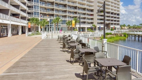 Laketown Wharf By BlueSwell - image 1