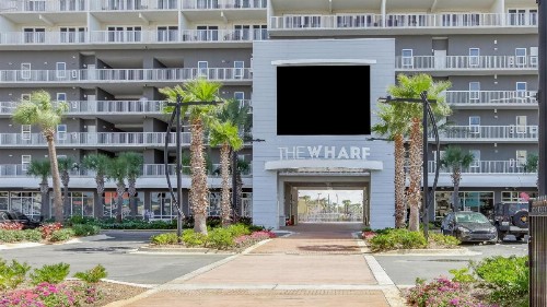 Laketown Wharf By BlueSwell - image 5