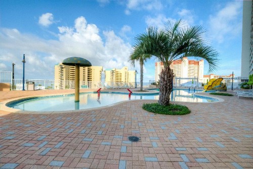 Laketown Wharf 905 By ZIA VR - image 12