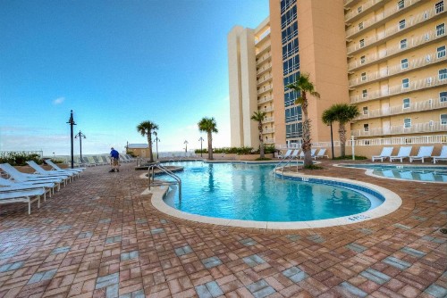 Laketown Wharf 1737 By ZIA VR - image 9