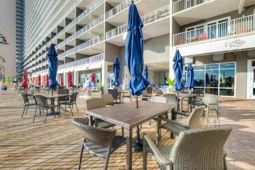 Laketown Wharf 1737 By ZIA VR - image 2