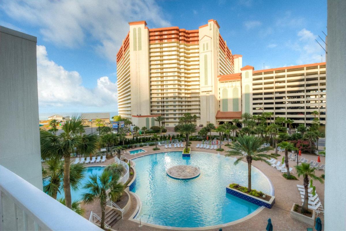 Laketown Wharf 1737 By ZIA VR - image 4