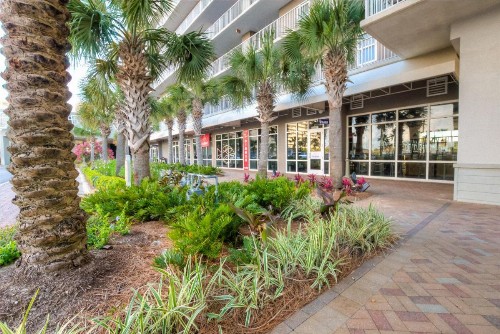 Laketown Wharf 1737 By ZIA VR - image 6