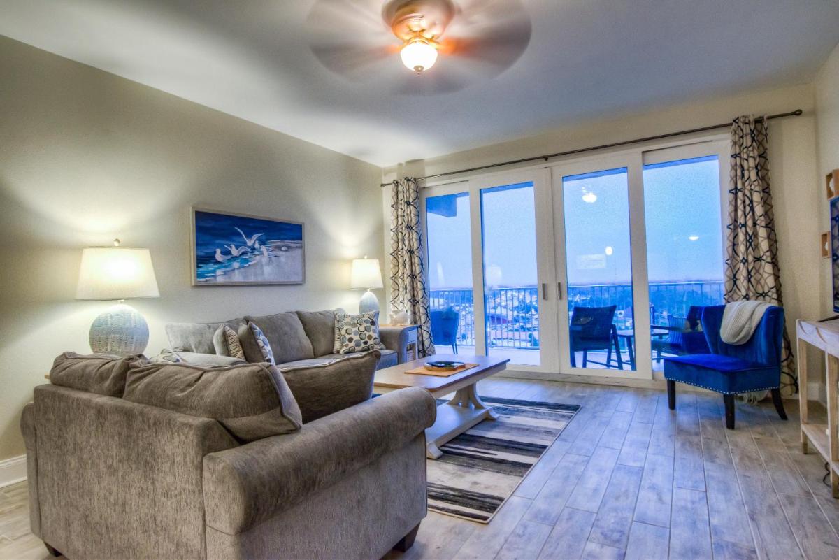 Laketown 1428 - Fantastic Location and Amenities - image 2