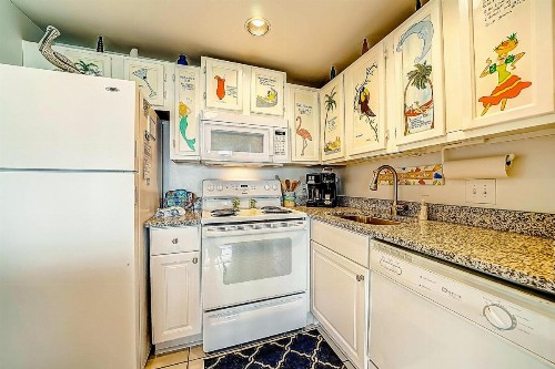 Sand Castle Villa #26 - image 10