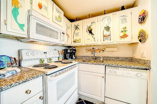 Sand Castle Villa #26 - image 7