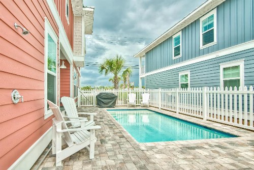 Hook Wine & Sinker - Private Pool! Brand New! - image 6